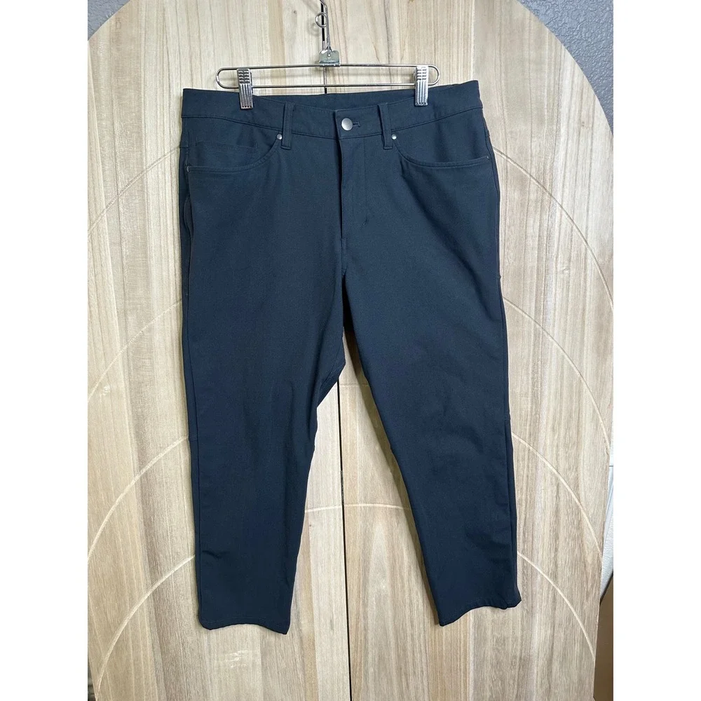 Lululemon Mens‎ Black ABC Commission Cropped Pants Size 31  x 24 Stretch